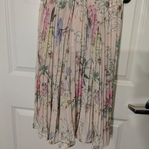 Floral Pleated Maxi Skirt